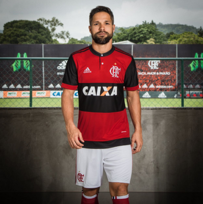 Maillot_de_Flamengo_2017_2018_Domicile_(4)